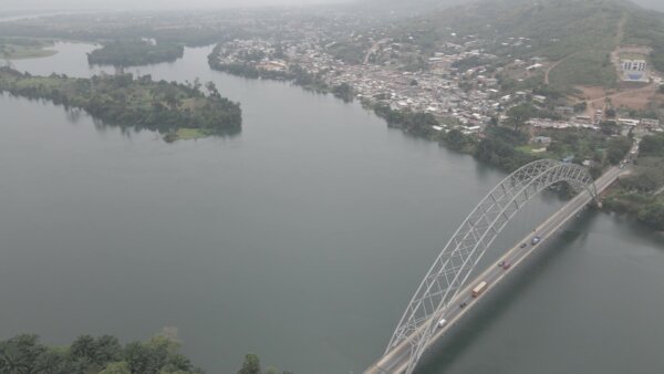 Adome Bridge Wide High