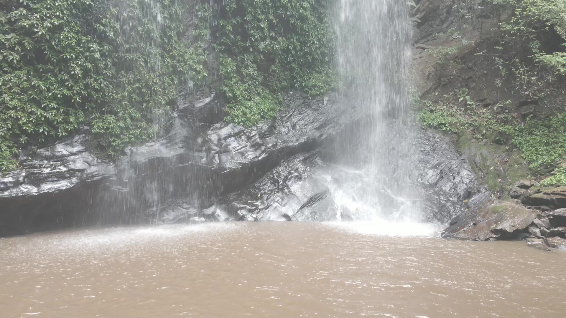 Waterfalls Pond Rocks Clean Vegetation