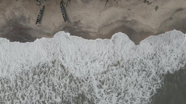 Waves Beach Boats Sea Clean Water Top Down View