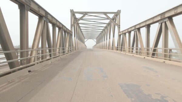 Crossing Bridge Harmattan Road Black Volta