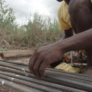 Sawing Iron Rod Construction